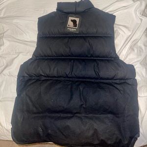 Brand new with tags, Filson Down Cruiser Vest. Mens XL color is HarbourBlue.
